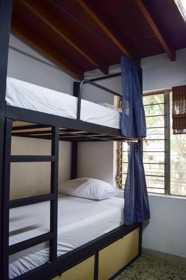Area 51 Hostel Medellín Buitenkant foto